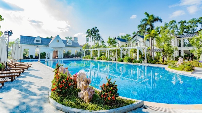 resort khoang nong ninh binh
