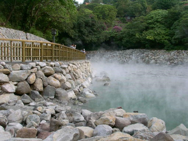 tam khoang nong gan ha noi 