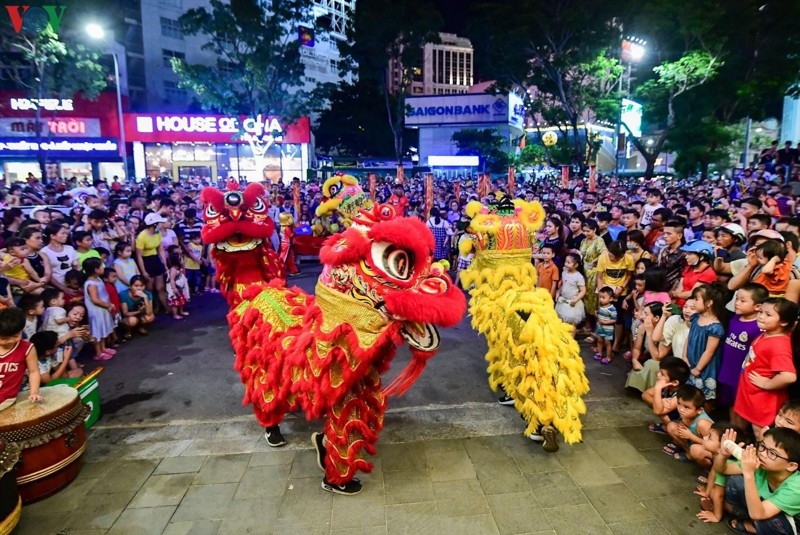 dia diem choi trung thu o ha noi 