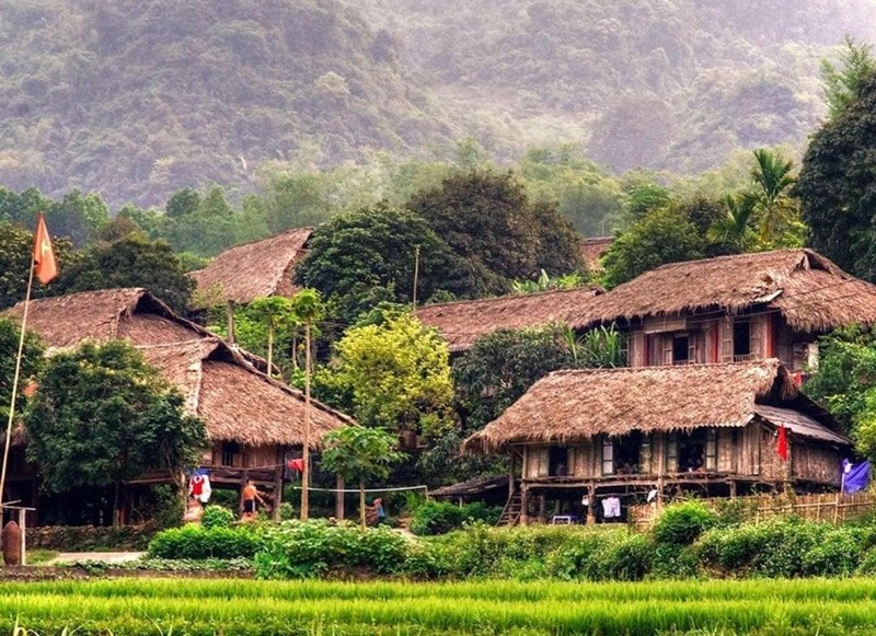 suoi nuoc nong hoa binh