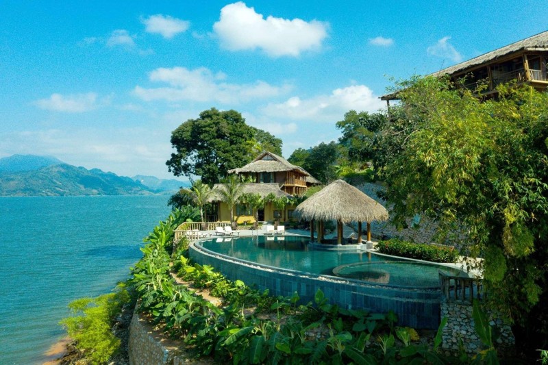 suoi nuoc nong hoa binh