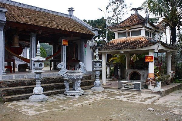 den lang suong den lang suong