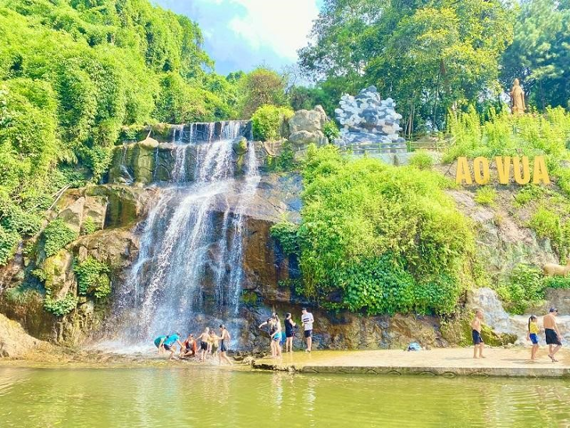 thien son suoi nga