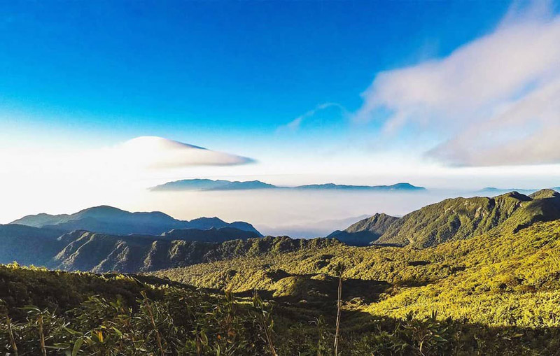 du lịch khám phá 